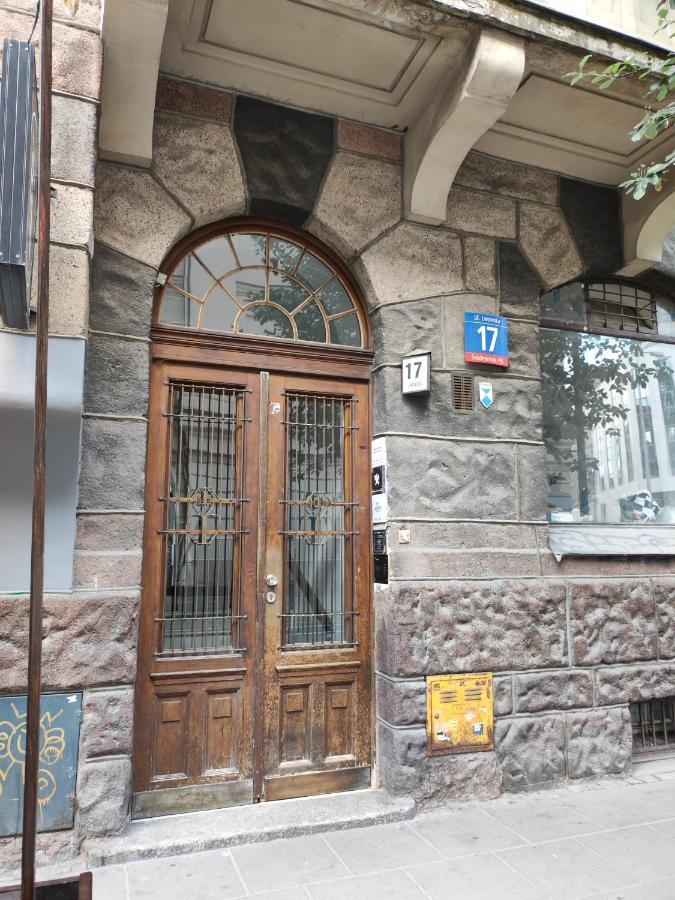 Centrum Artlwowska Варшава Екстер'єр фото